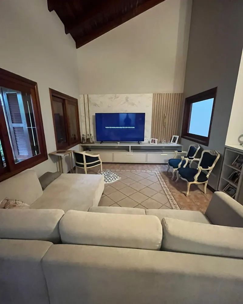 Depois – Sala pós-enchente, Sobrado em Canoas/RS